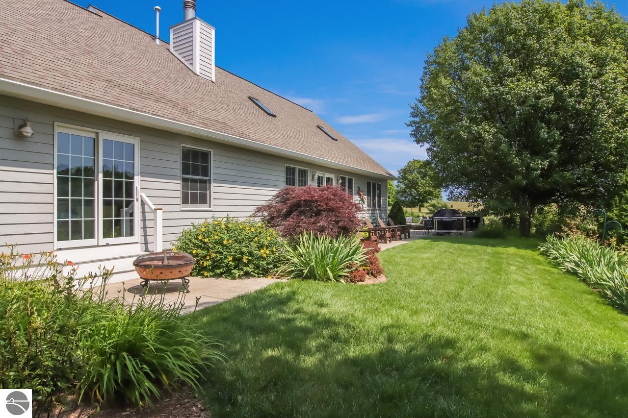 8589 Underwood Ridge