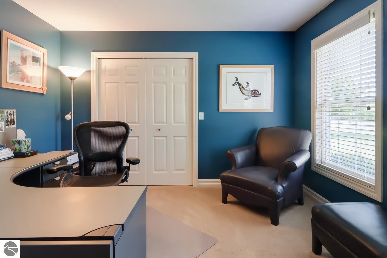 8589 Underwood Ridge