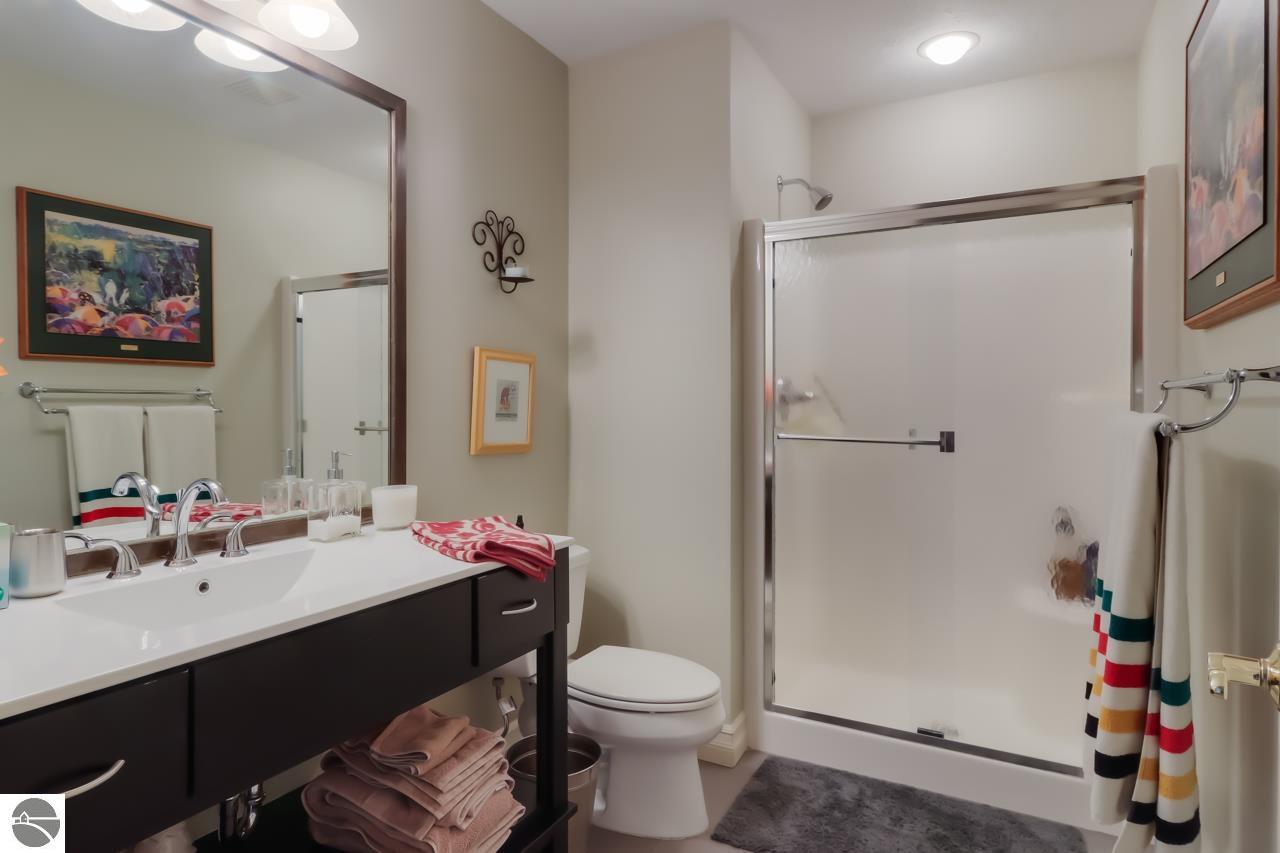8589 Underwood Ridge