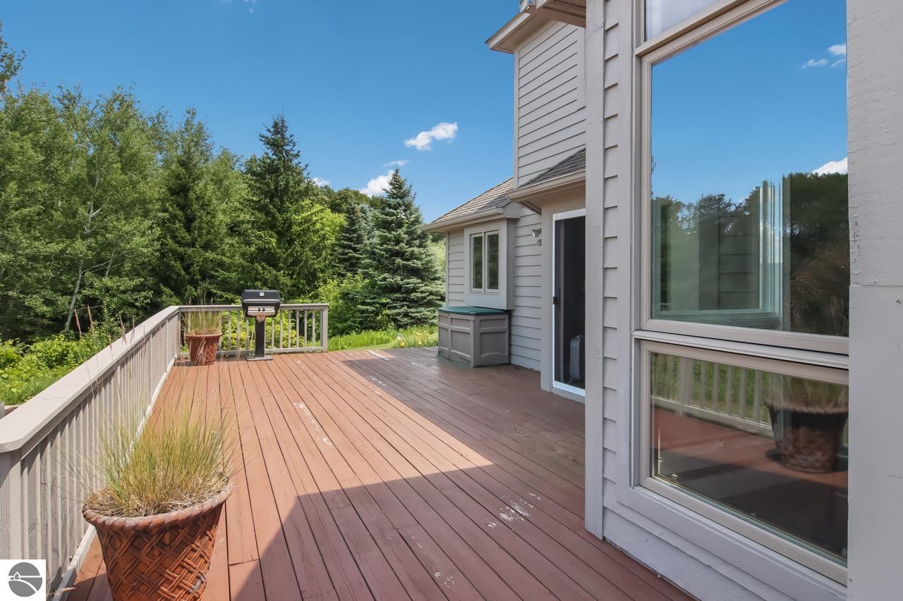 128 Spring Hill Road