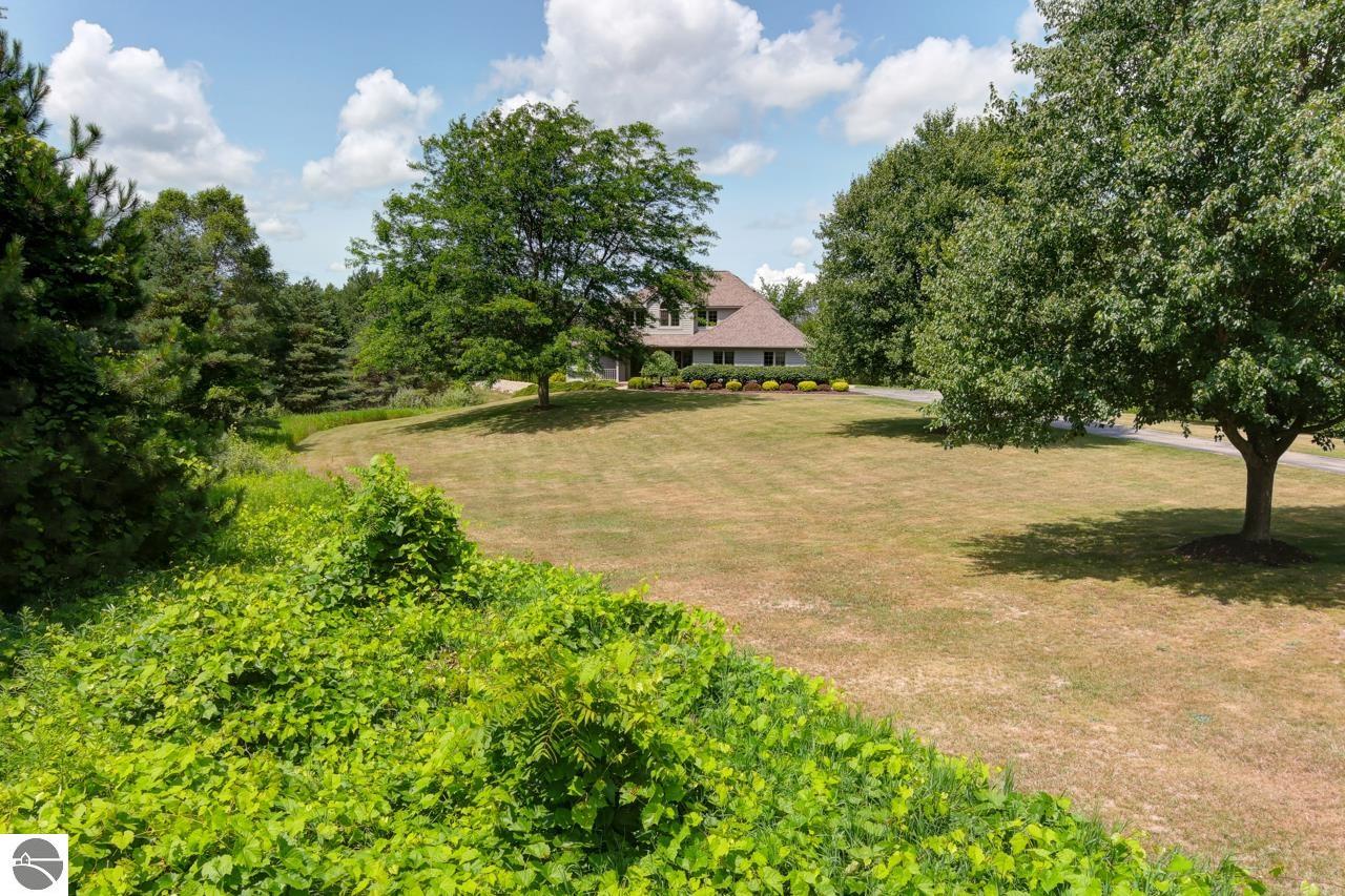 128 Spring Hill Road