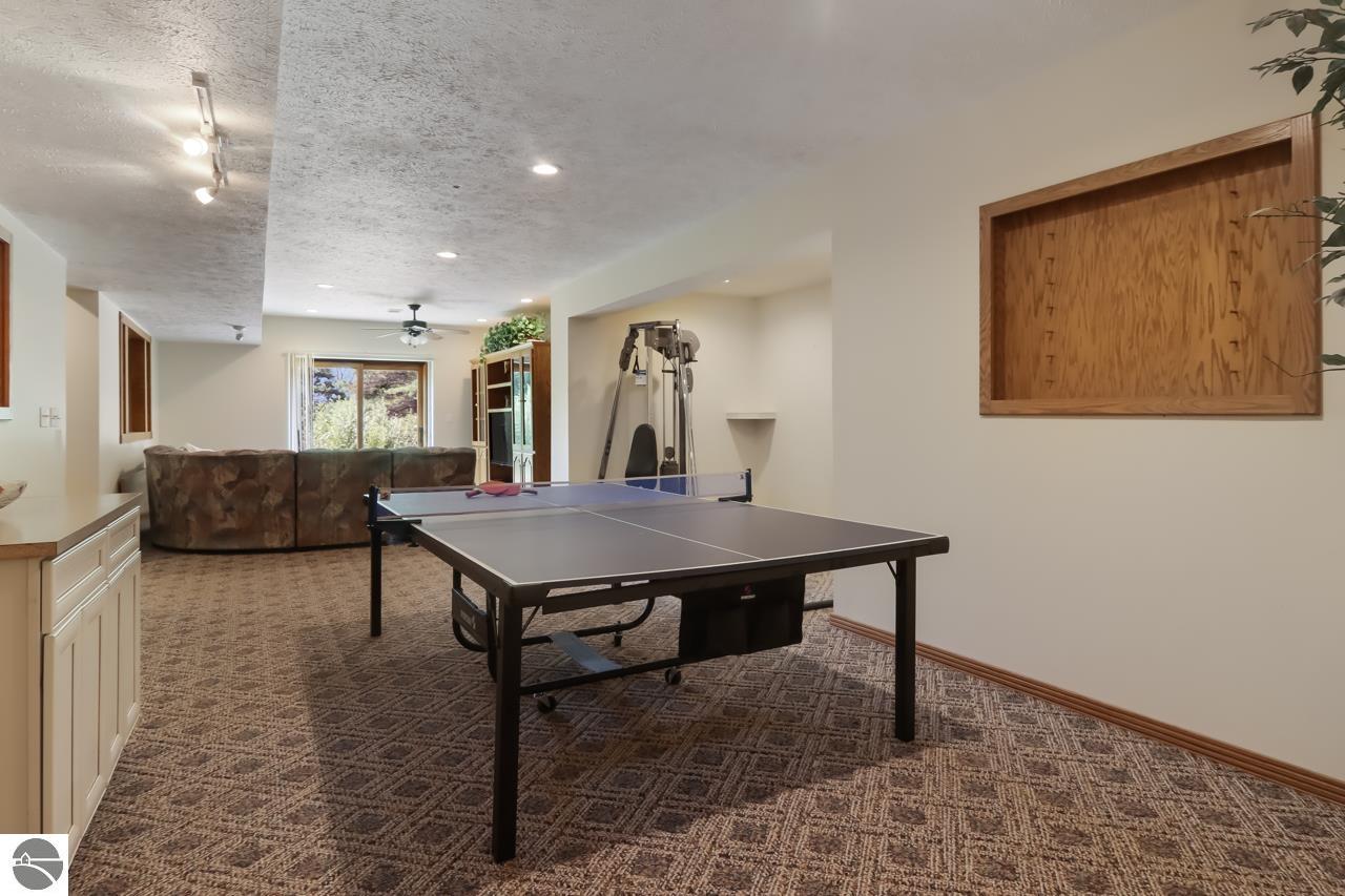 128 Spring Hill Road