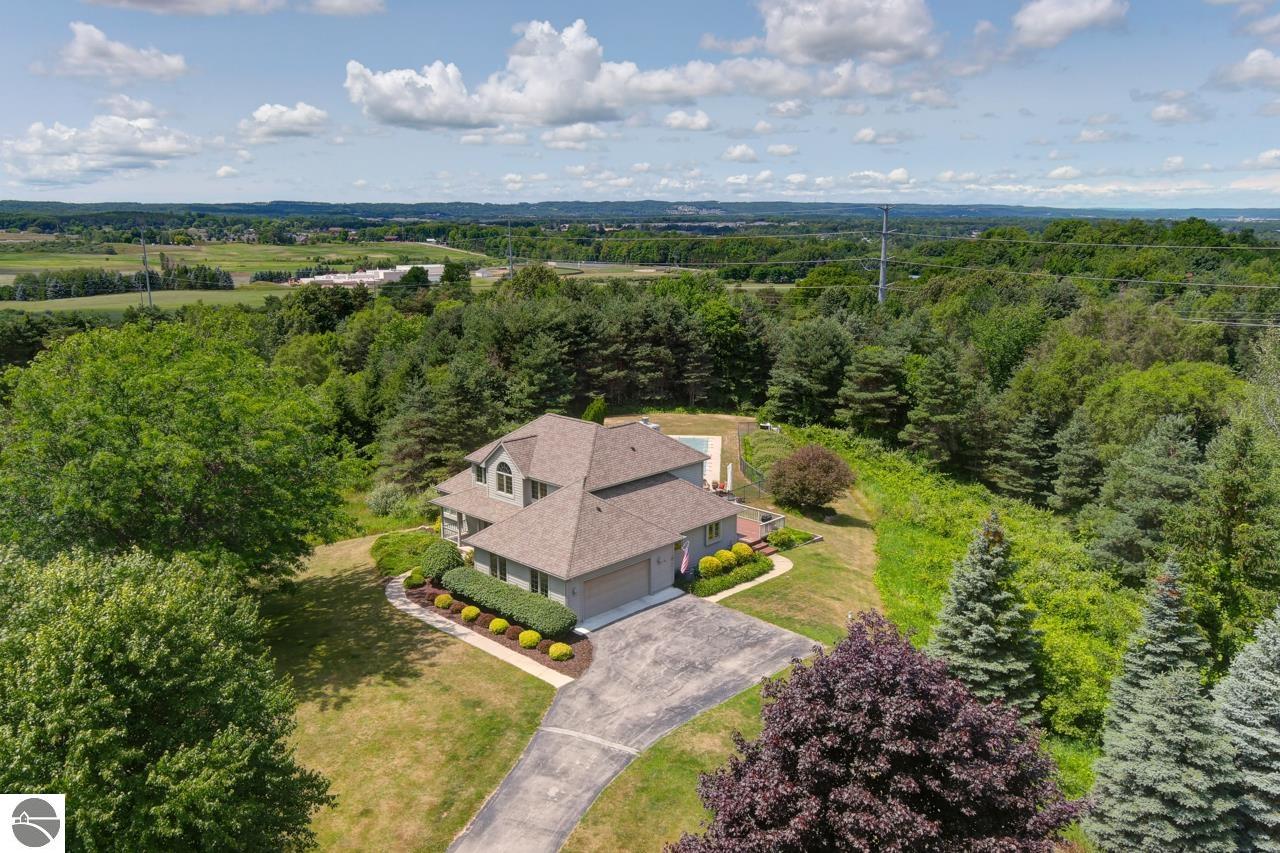128 Spring Hill Road