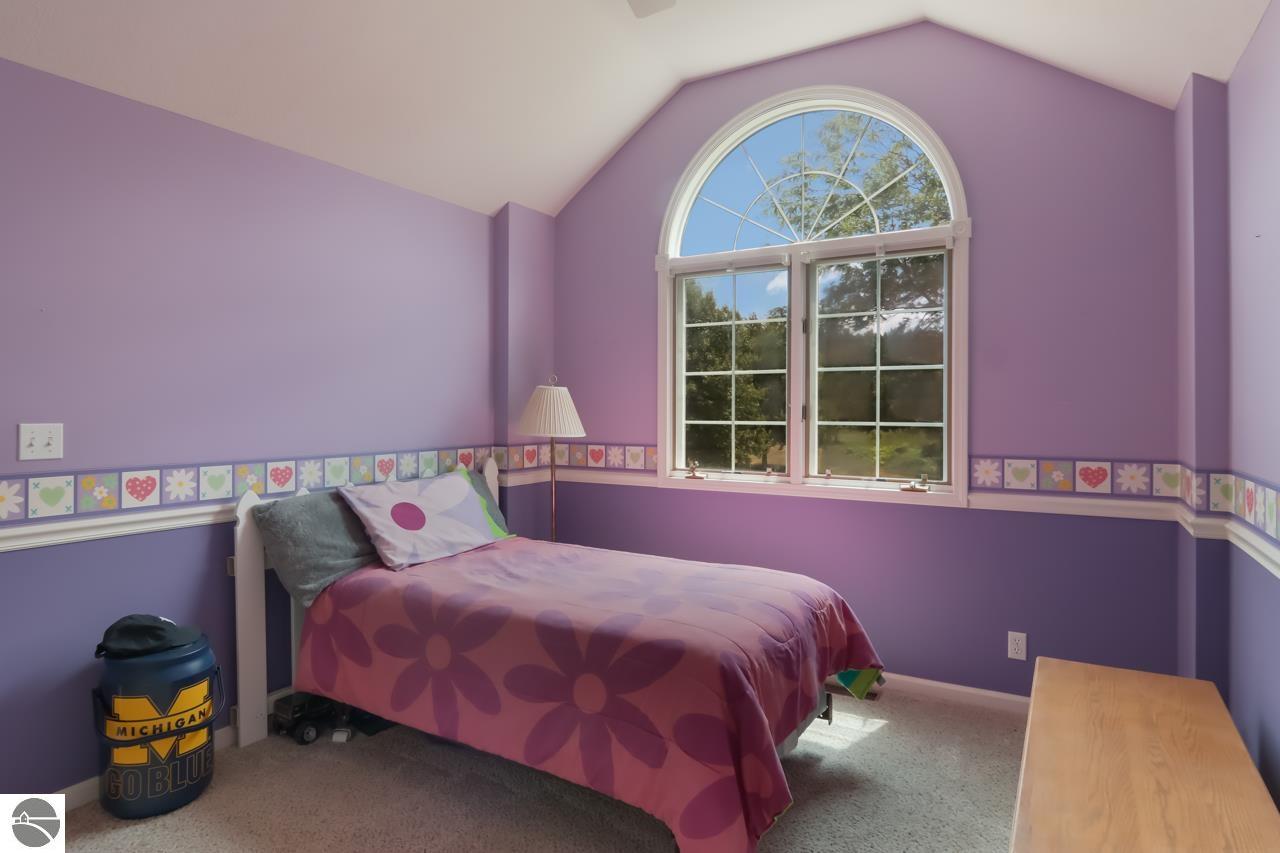 128 Spring Hill Road