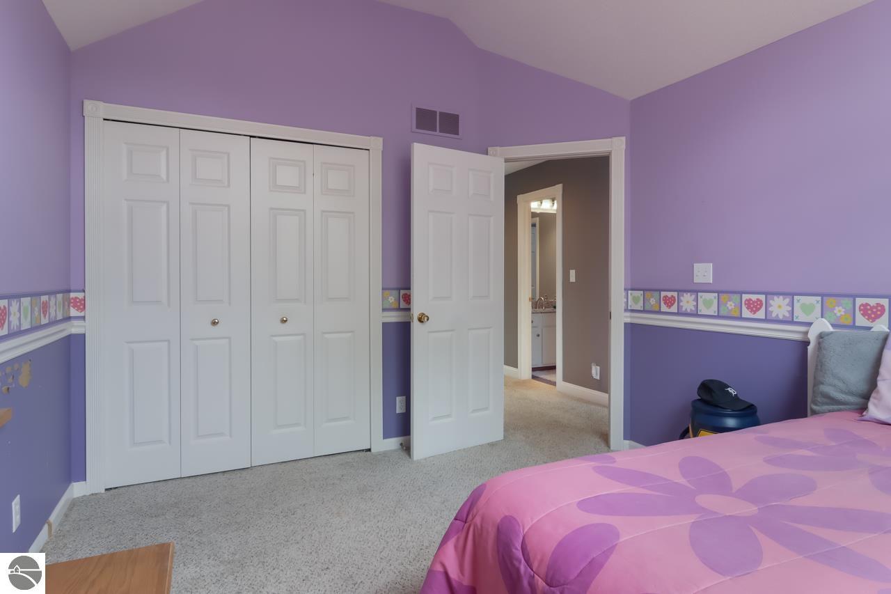 128 Spring Hill Road