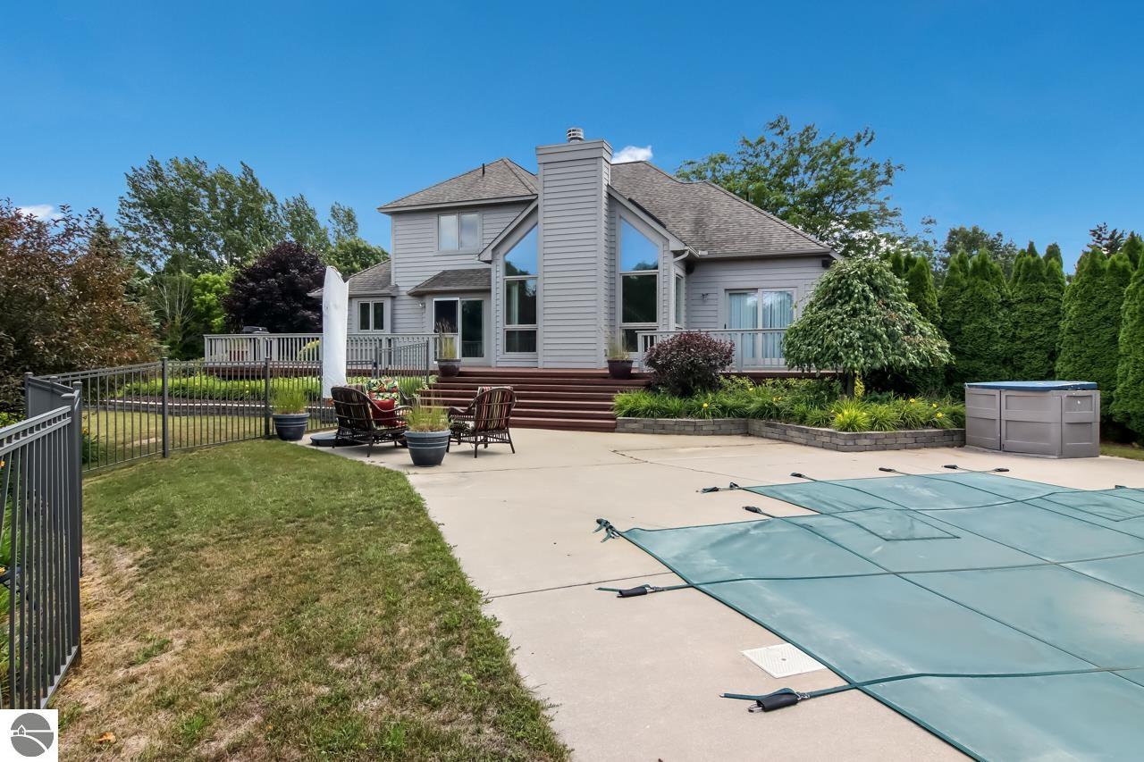 128 Spring Hill Road