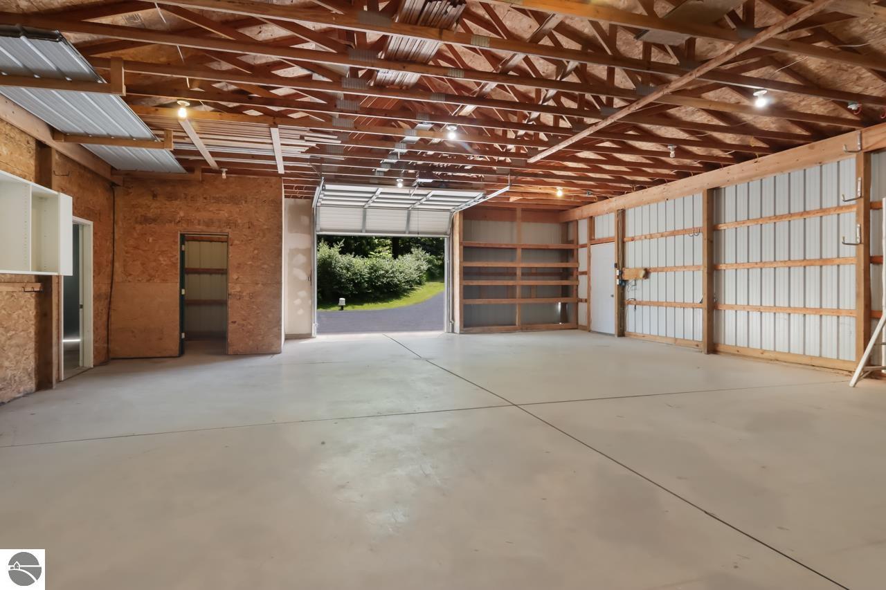 128 Spring Hill Road