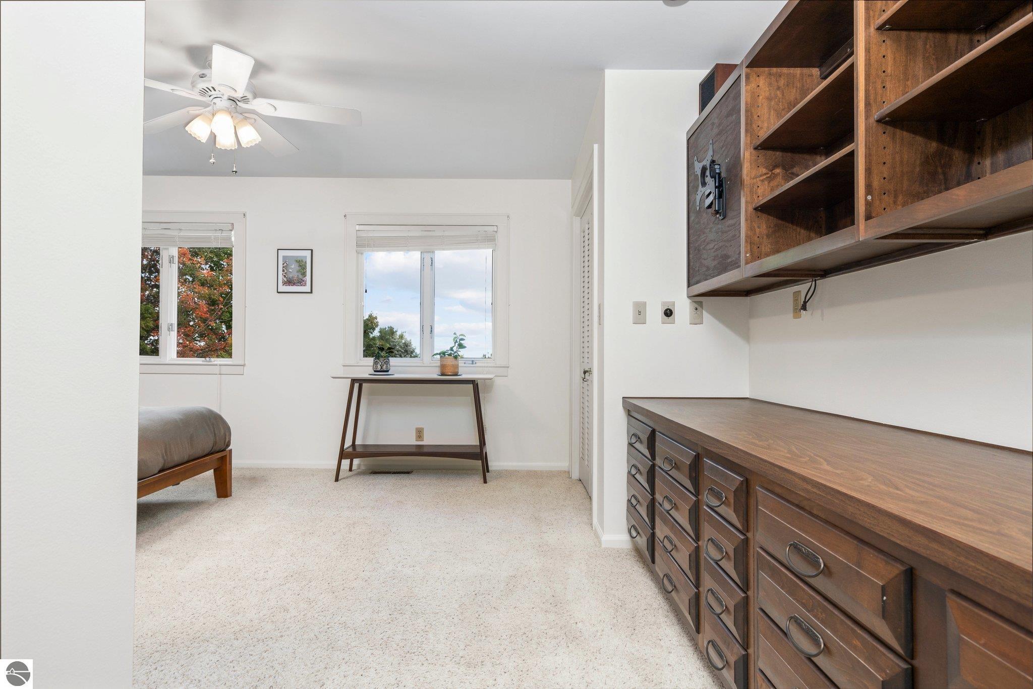 4225 Bay View Pt