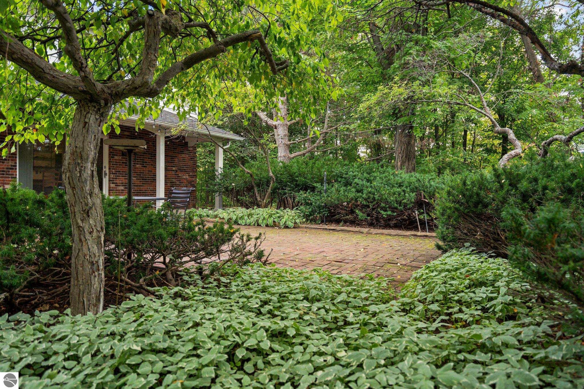 4225 Bay View Pt