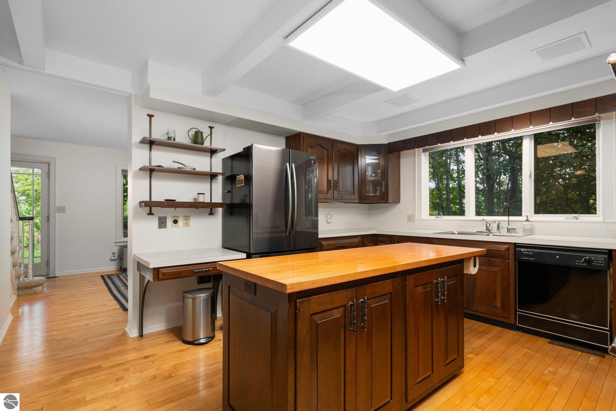 4225 Bay View Pt