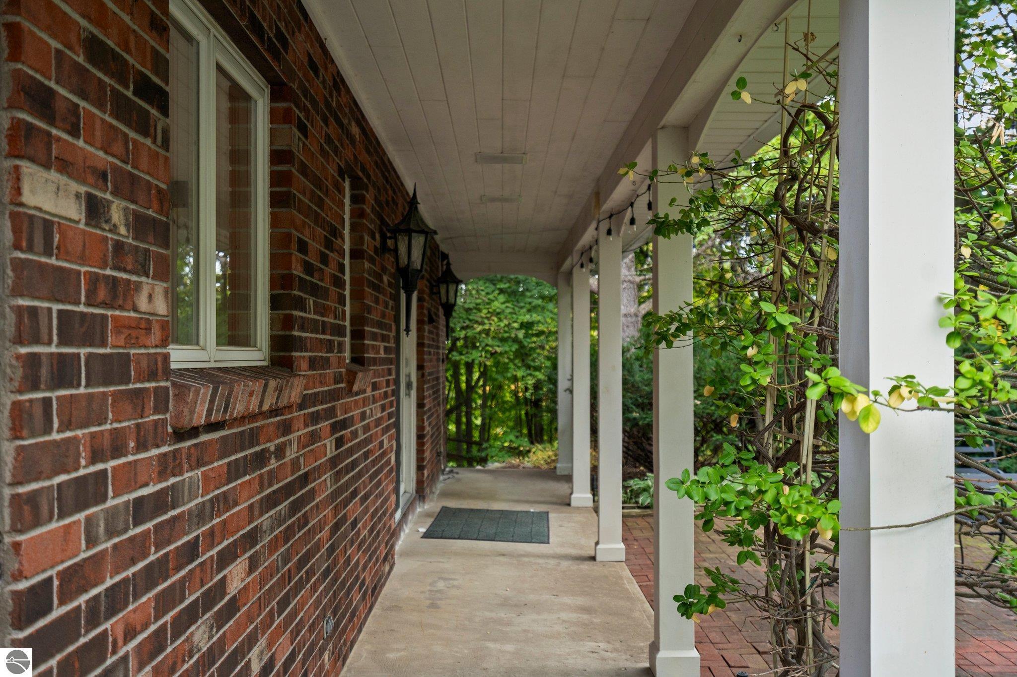 4225 Bay View Pt