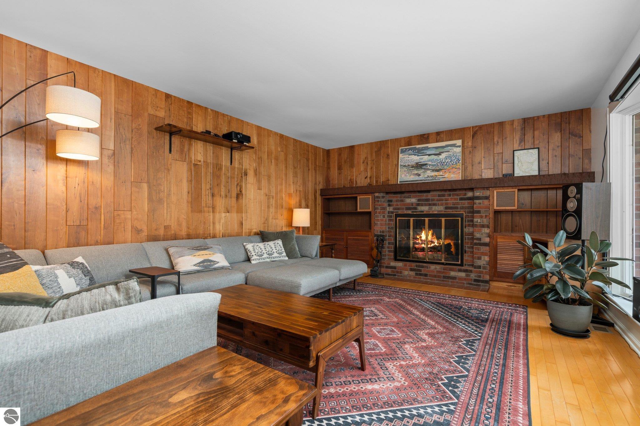 4225 Bay View Pt