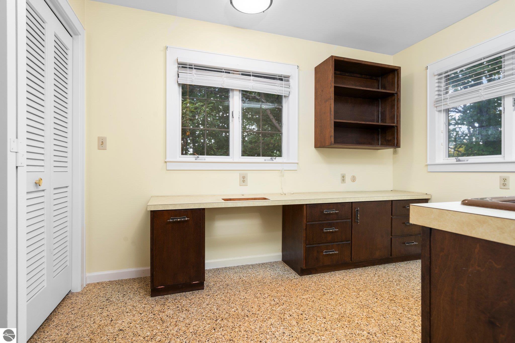 4225 Bay View Pt