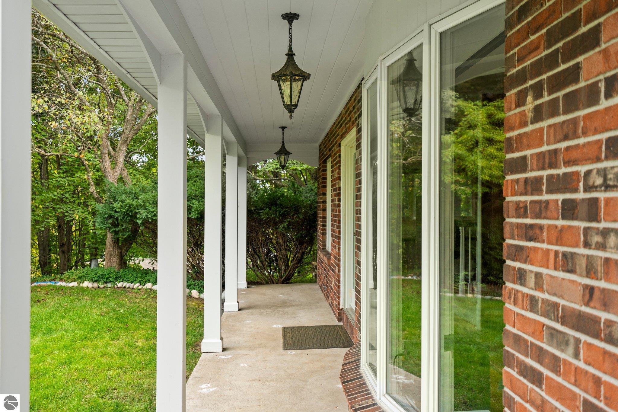 4225 Bay View Pt