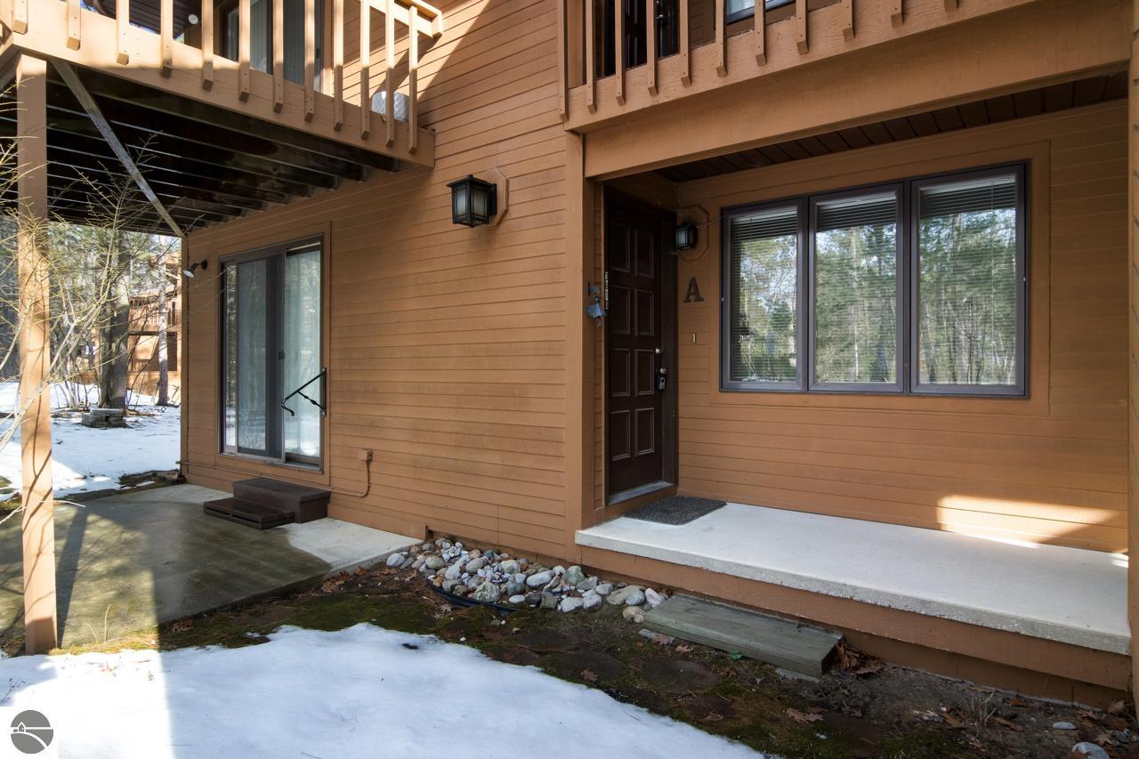 3810 Maid Marian Lane