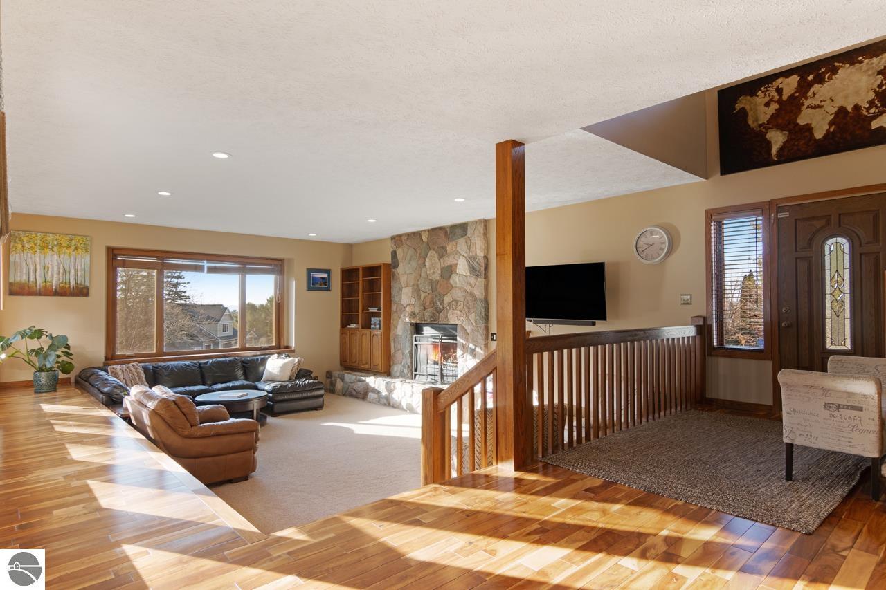 729 Quail Ridge