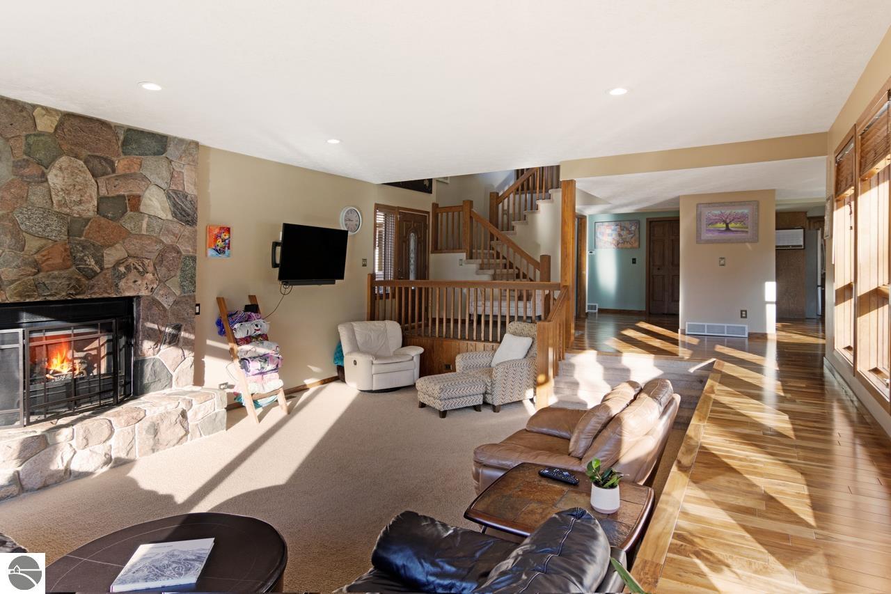 729 Quail Ridge