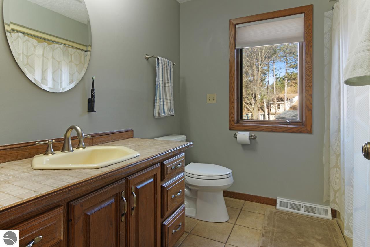 729 Quail Ridge