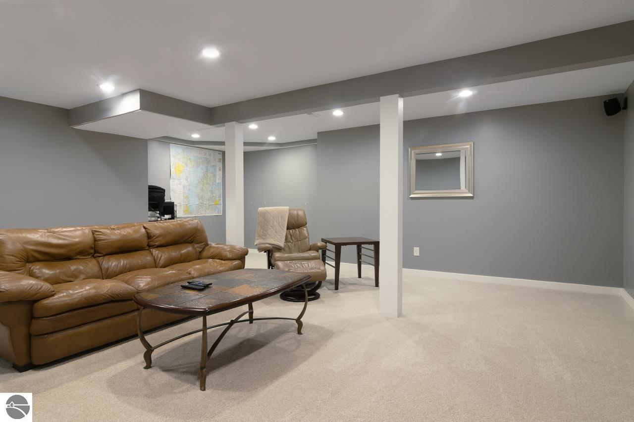 729 Quail Ridge