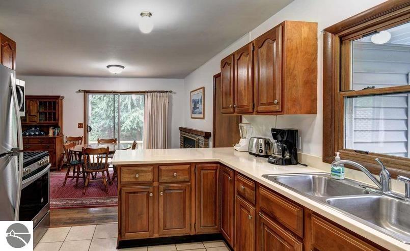 3533 Woodland Trail