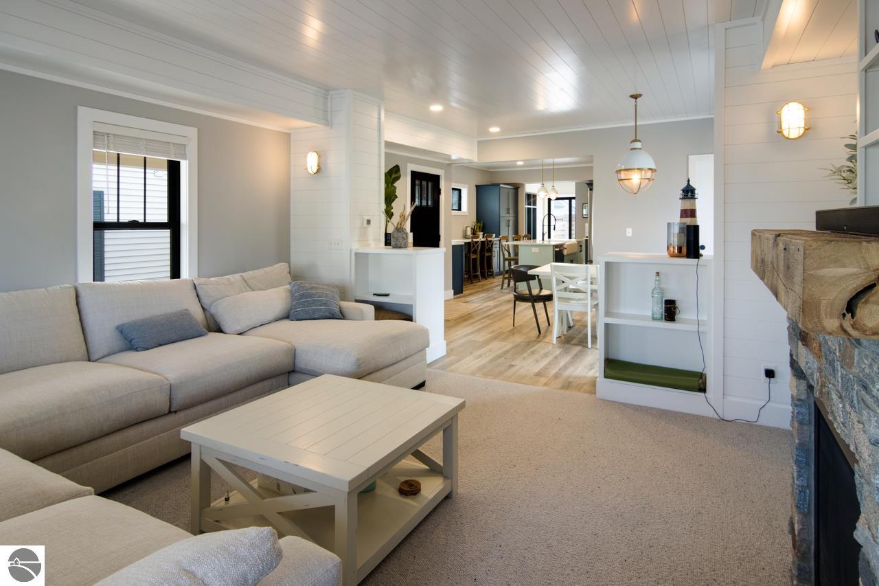 513 Second Street
