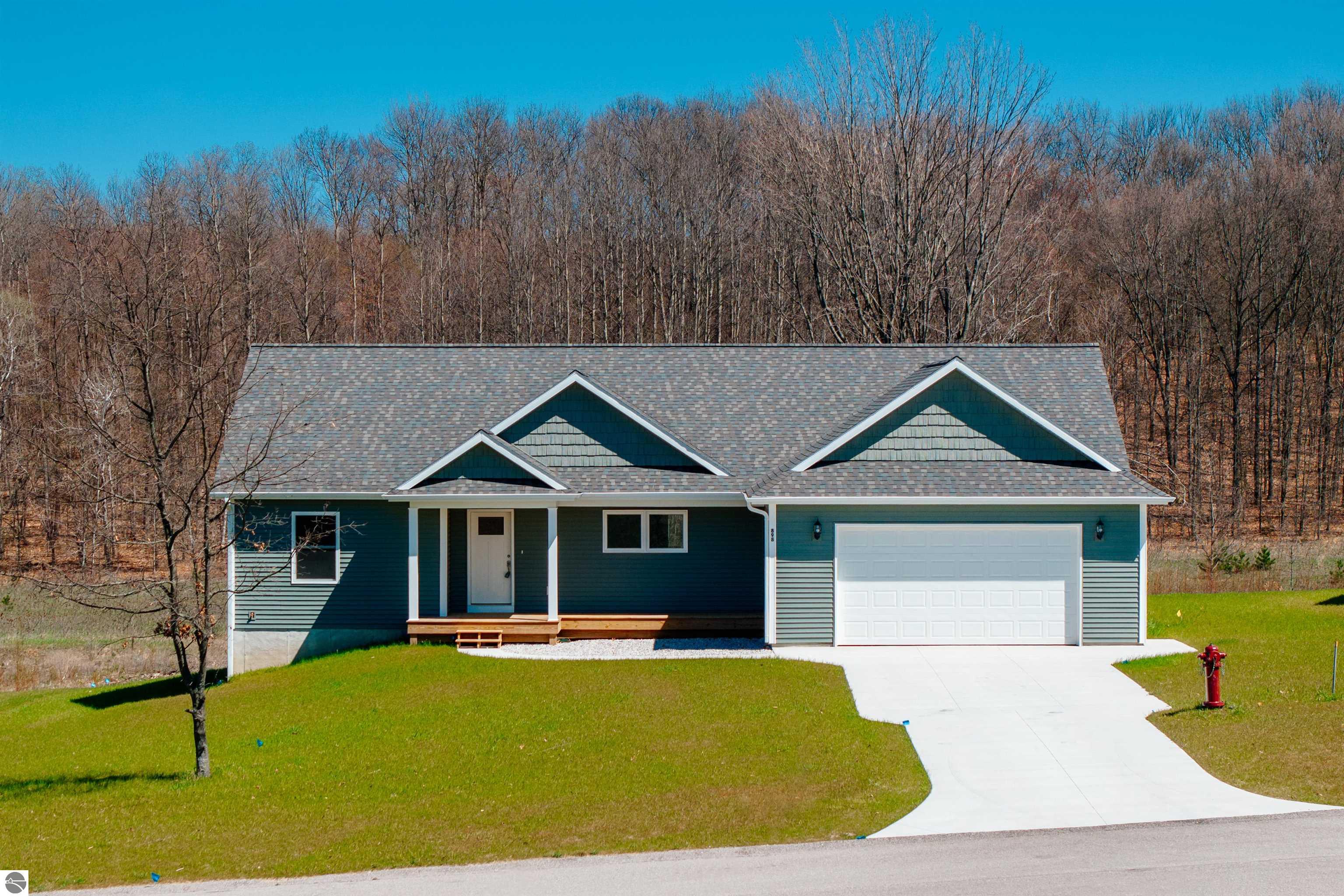 898 Coyote Lane