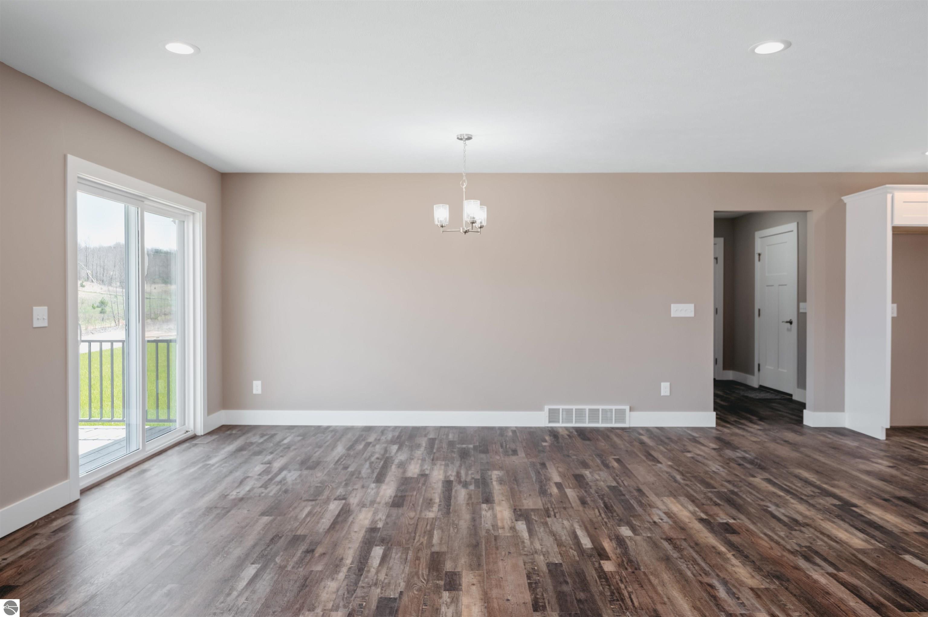 898 Coyote Lane