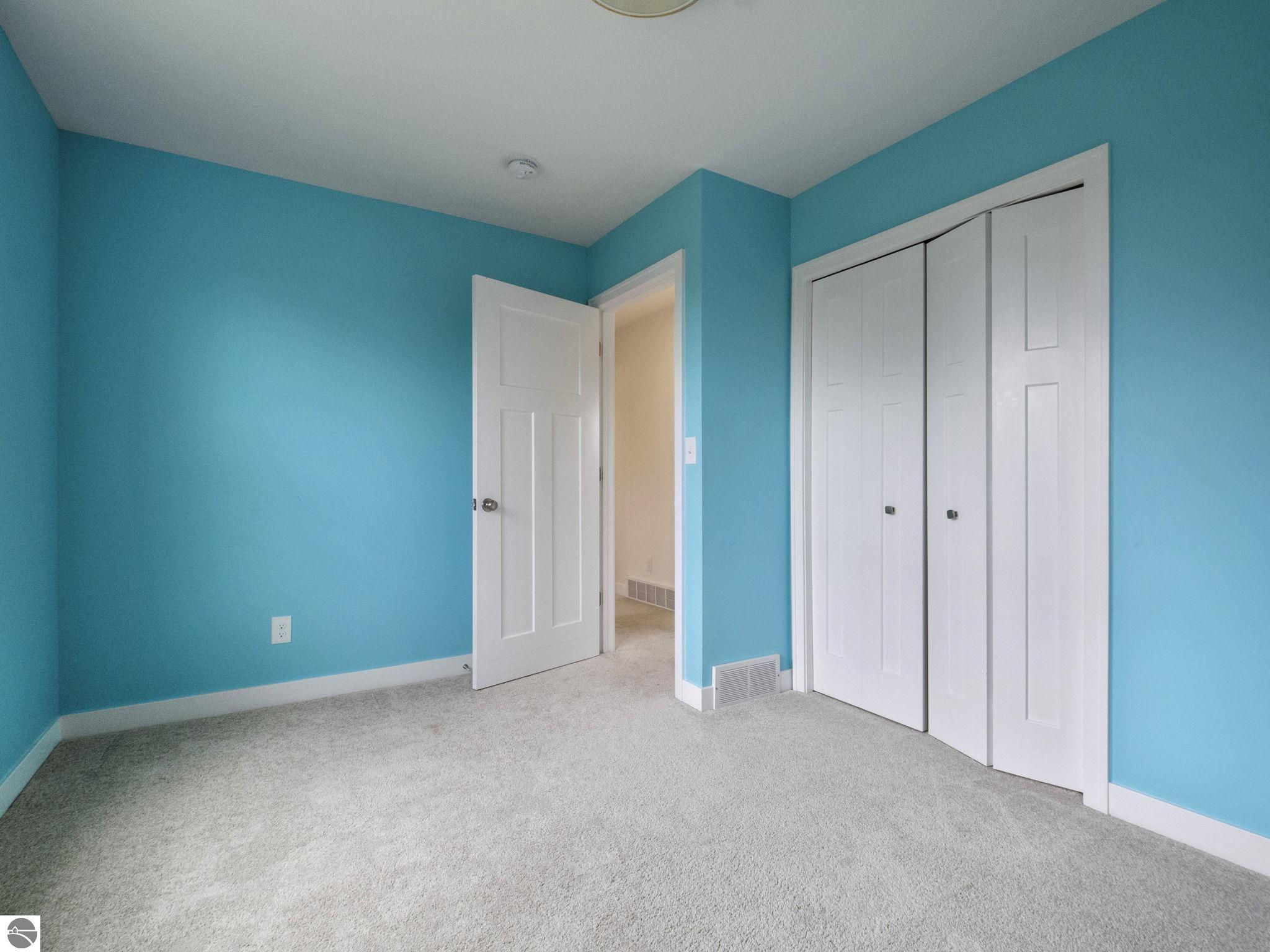 10297 Warren Drive