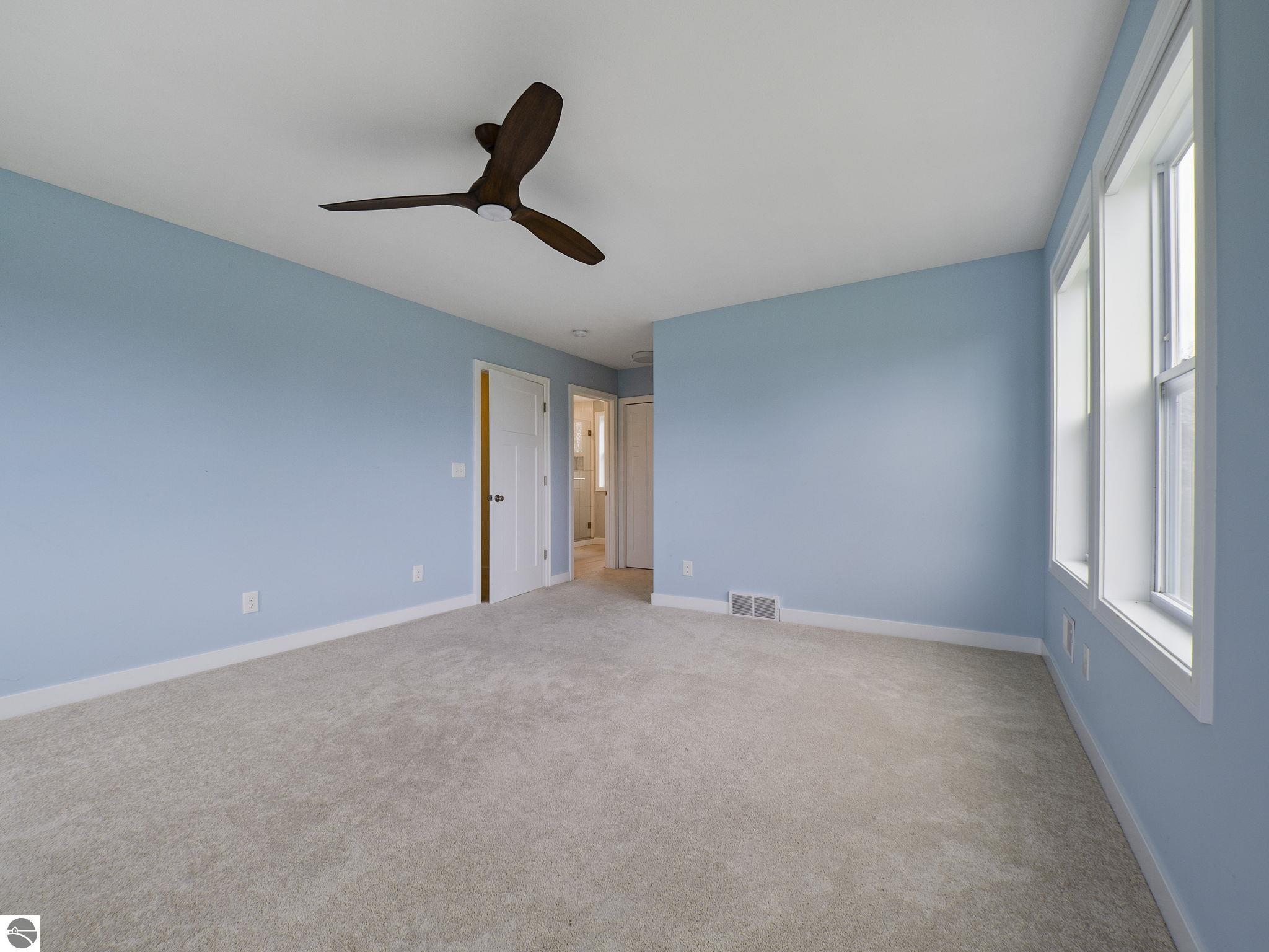 10297 Warren Drive