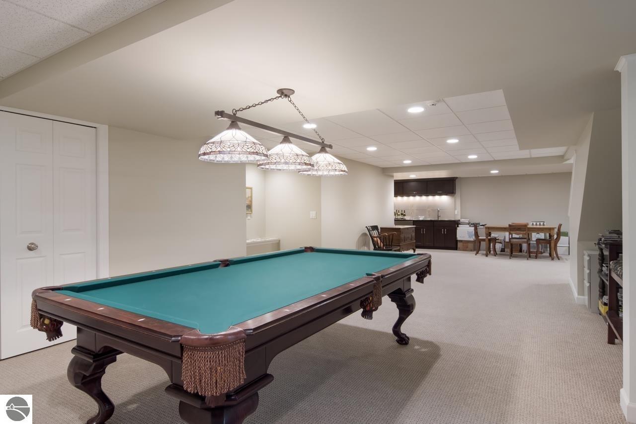 965 Pine Ridge Drive