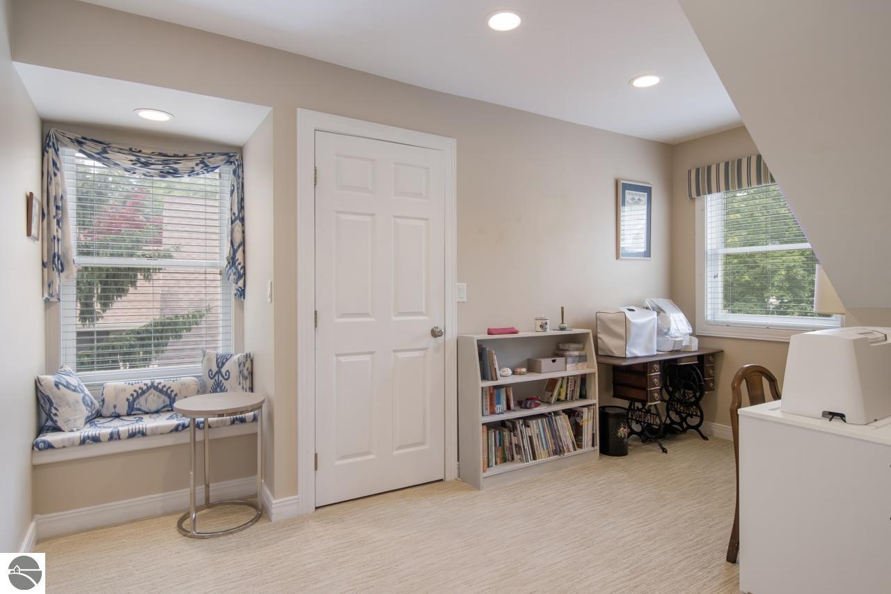 965 Pine Ridge Drive