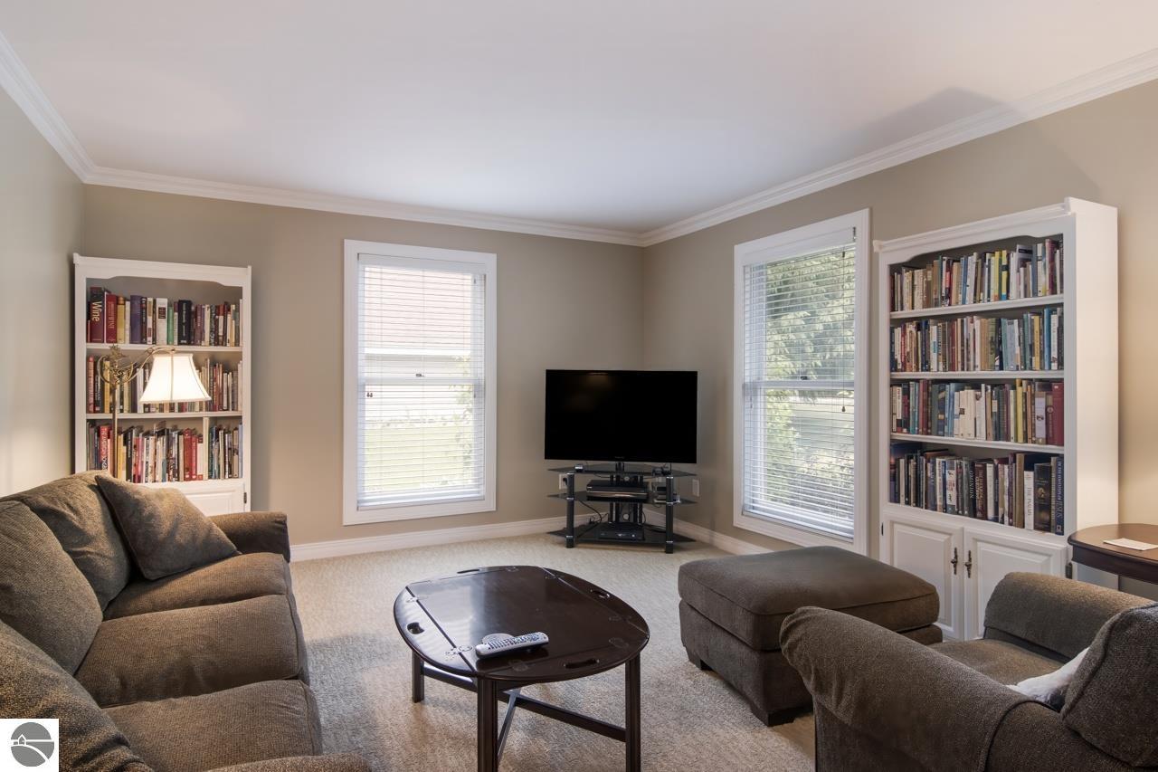 965 Pine Ridge Drive