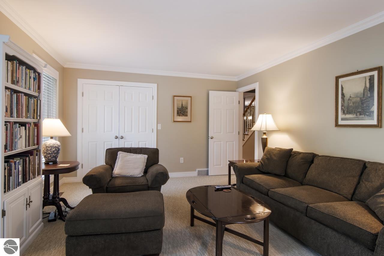 965 Pine Ridge Drive