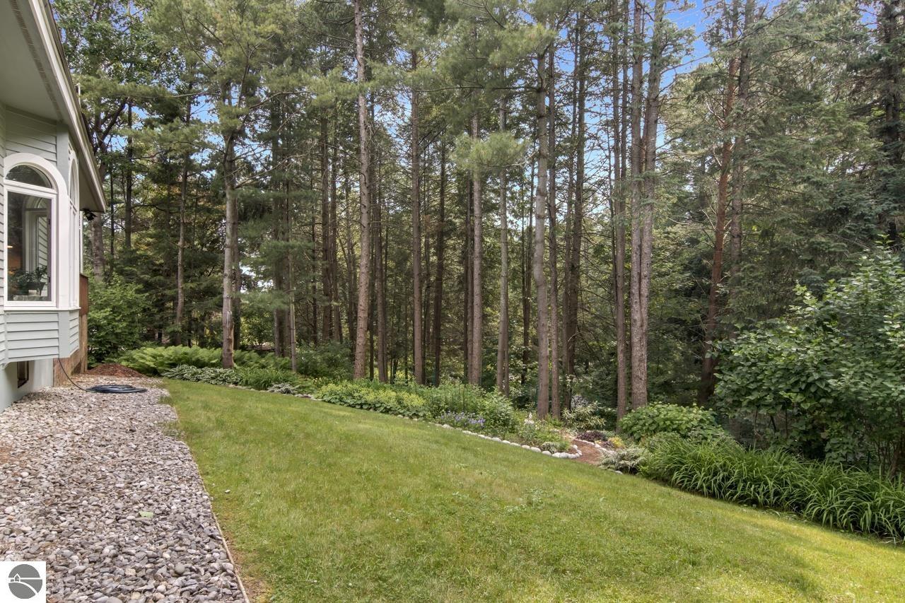 965 Pine Ridge Drive