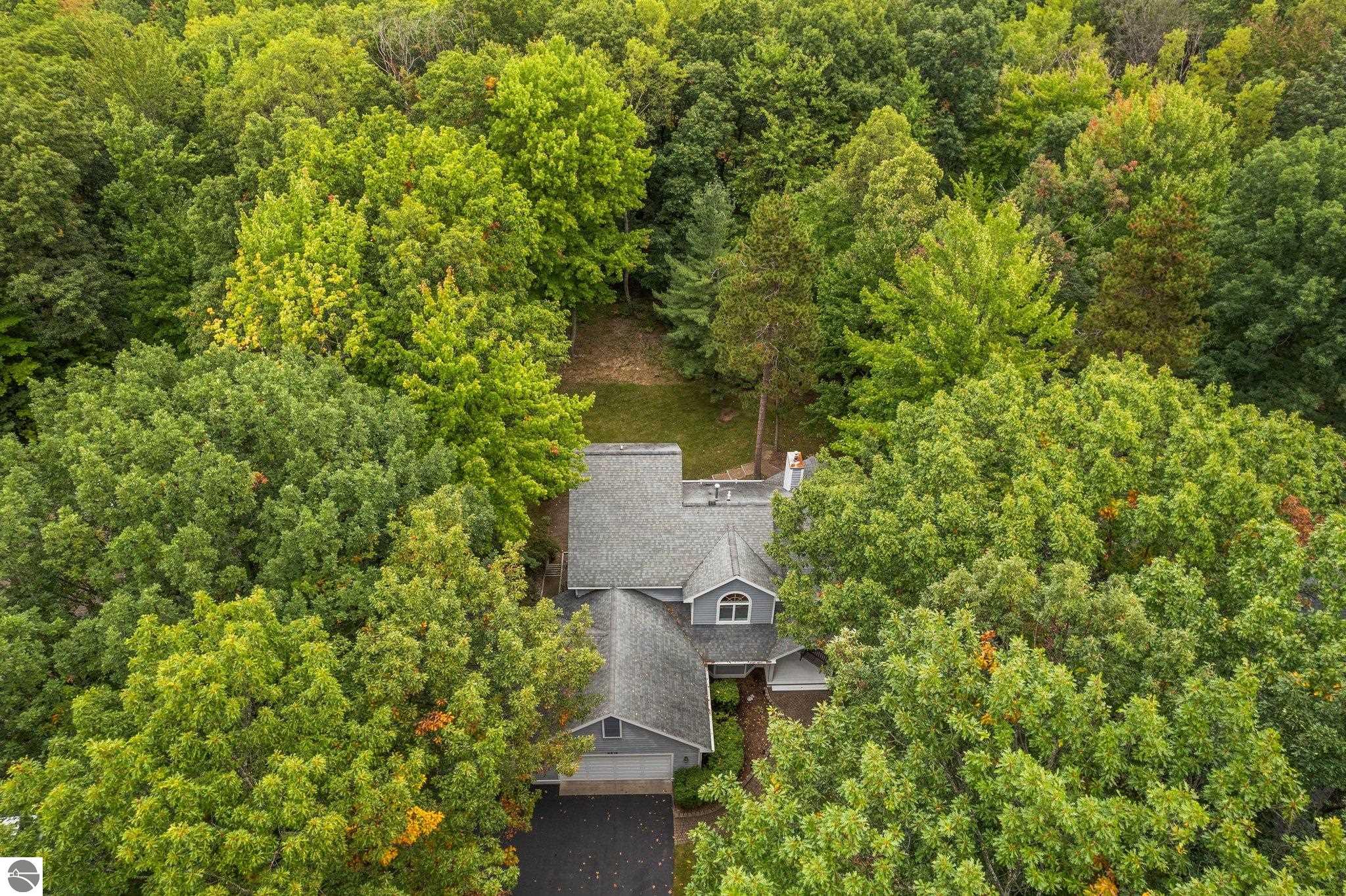 3215 Holiday Village Road