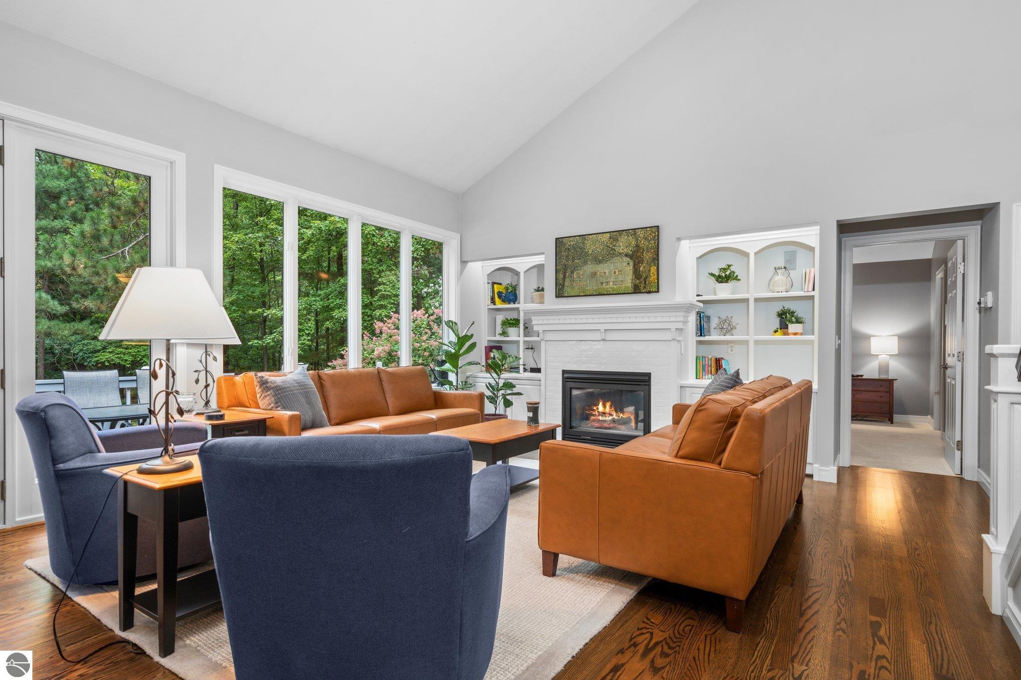 3215 Holiday Village Road