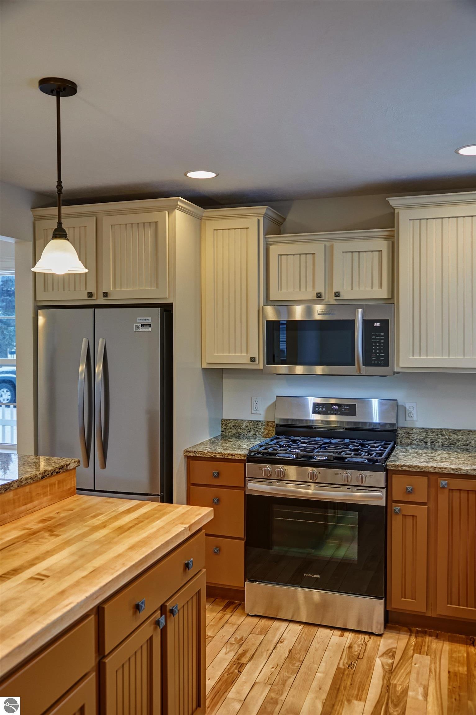 535 Belanger Lane