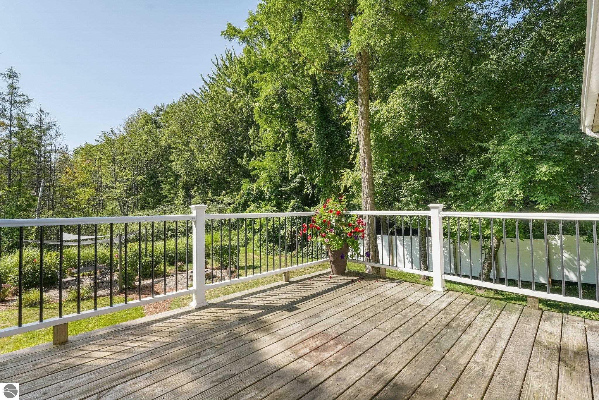 7275 Secor Road