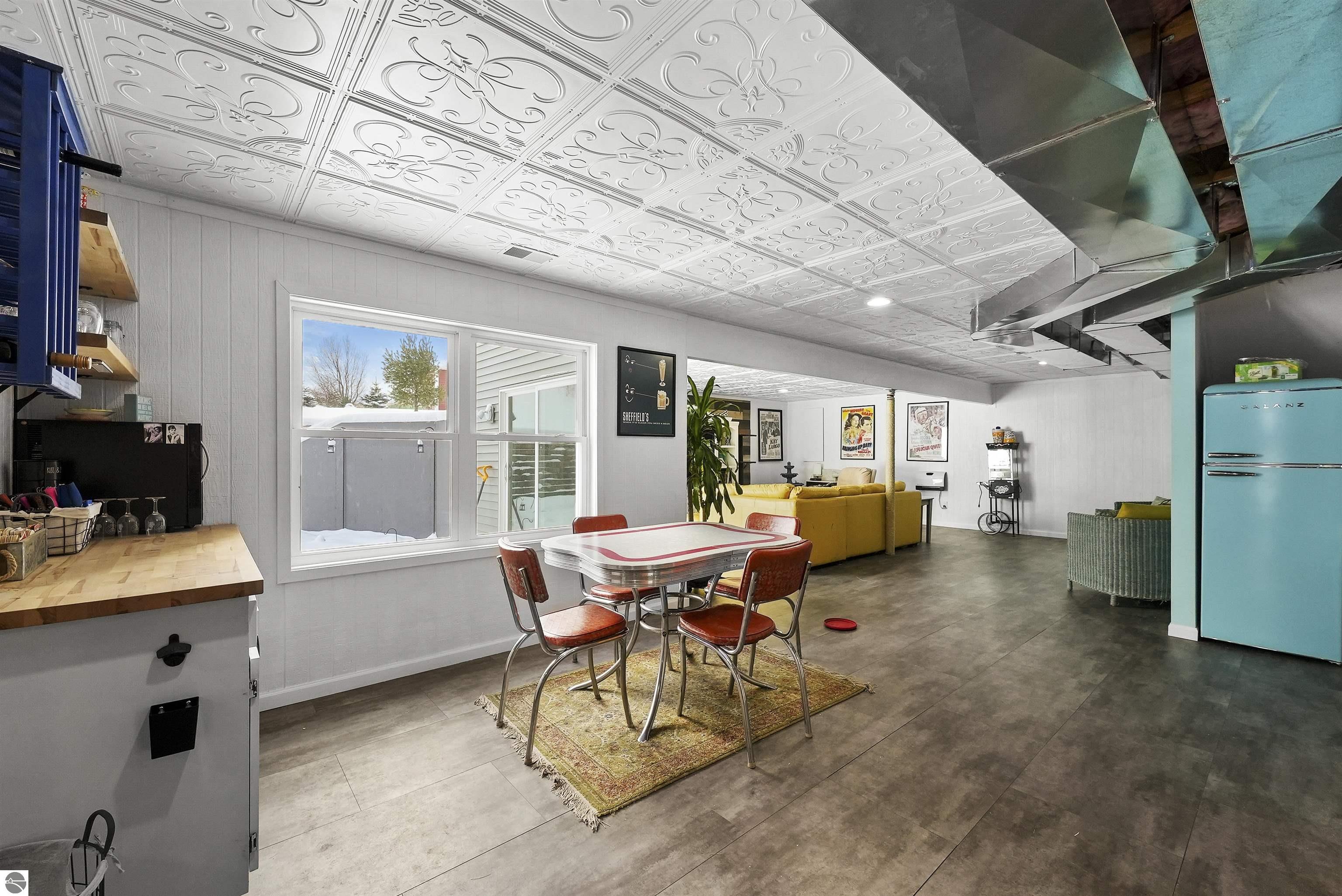 7396 Briar Ridge Drive
