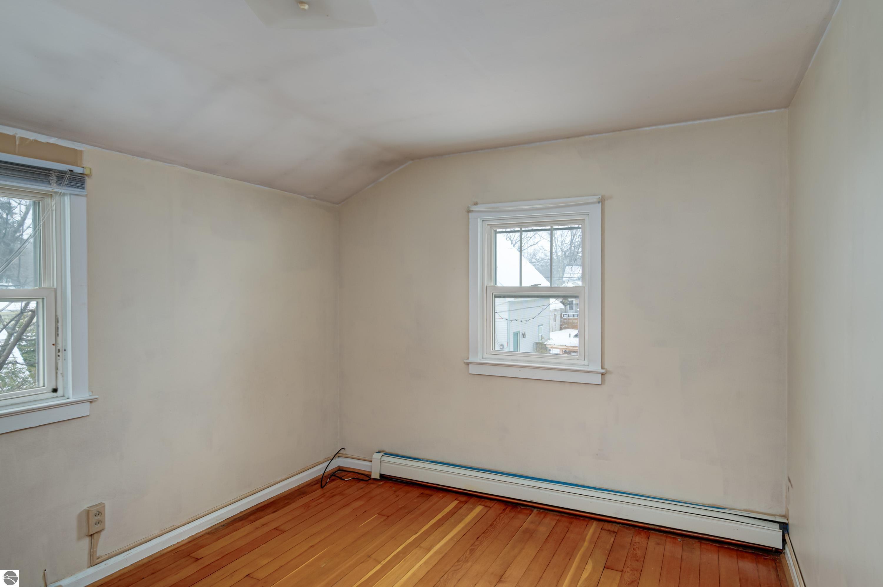 408 W Tenth Street