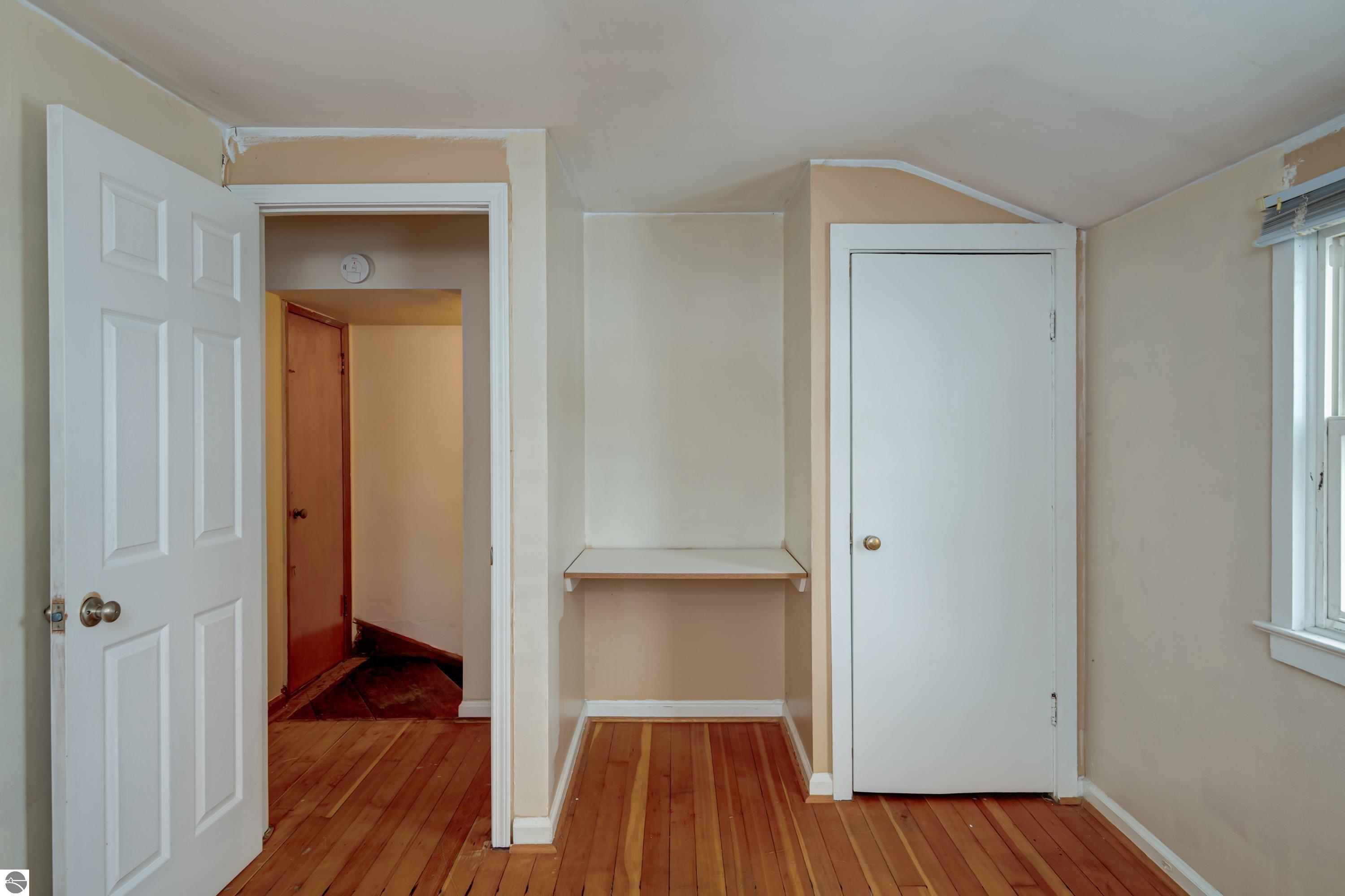408 W Tenth Street