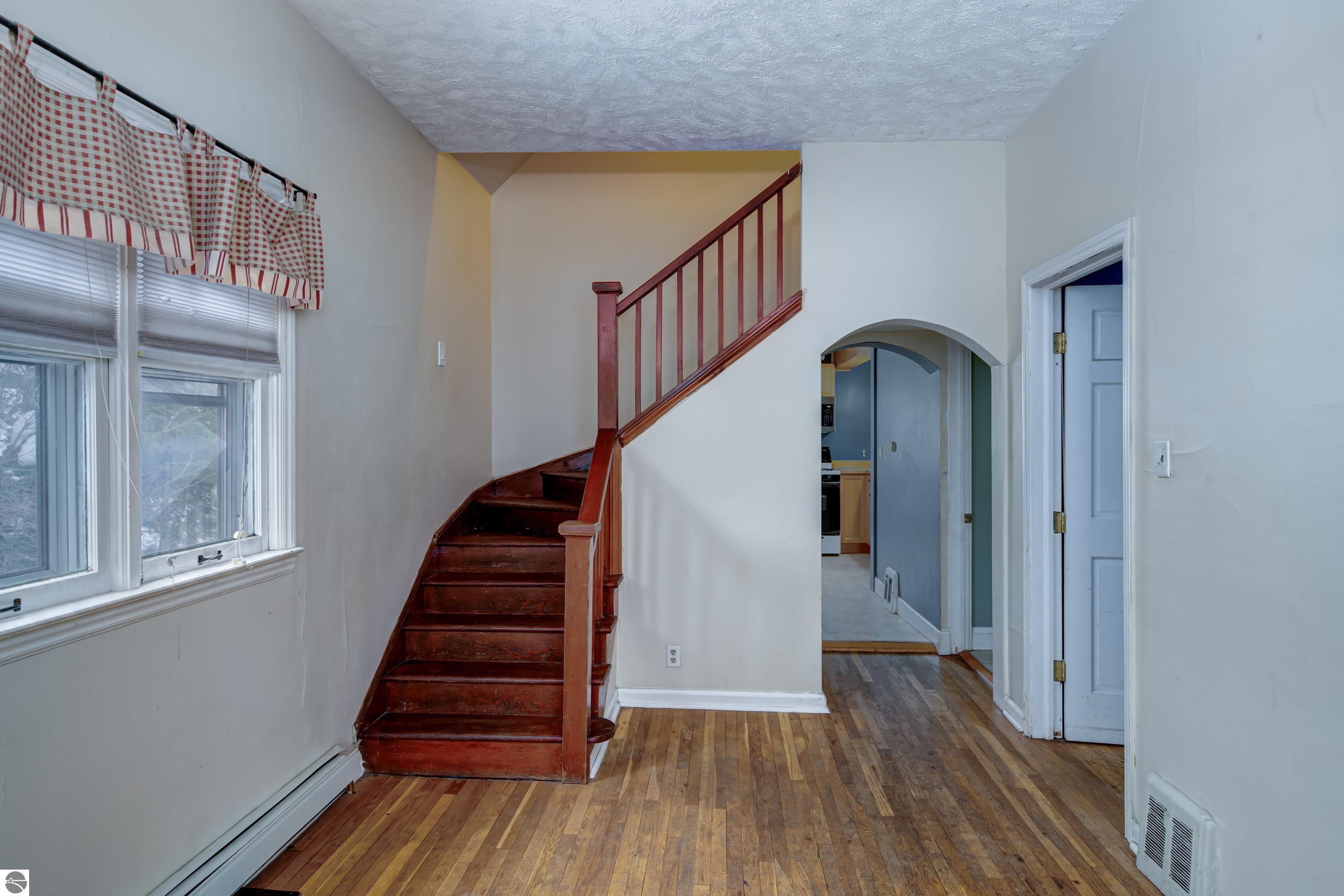 408 W Tenth Street