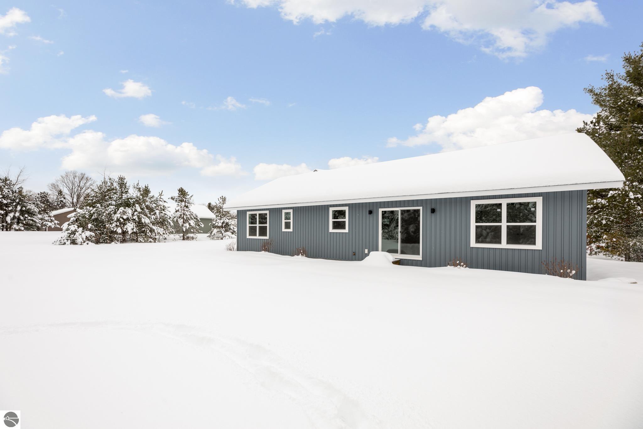 1858 Old Cabin Drive