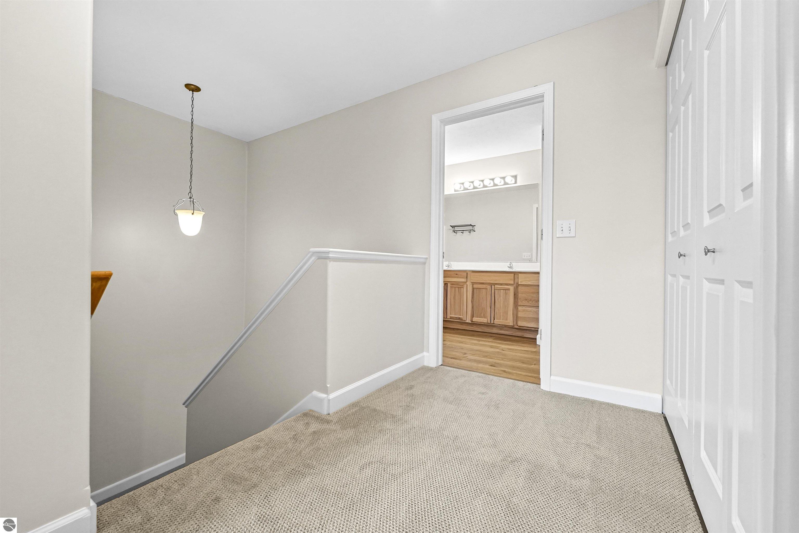 4013 Robinhood Lane