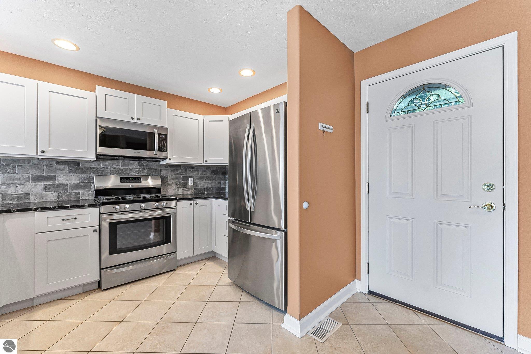 4011 Robin Hood Lane
