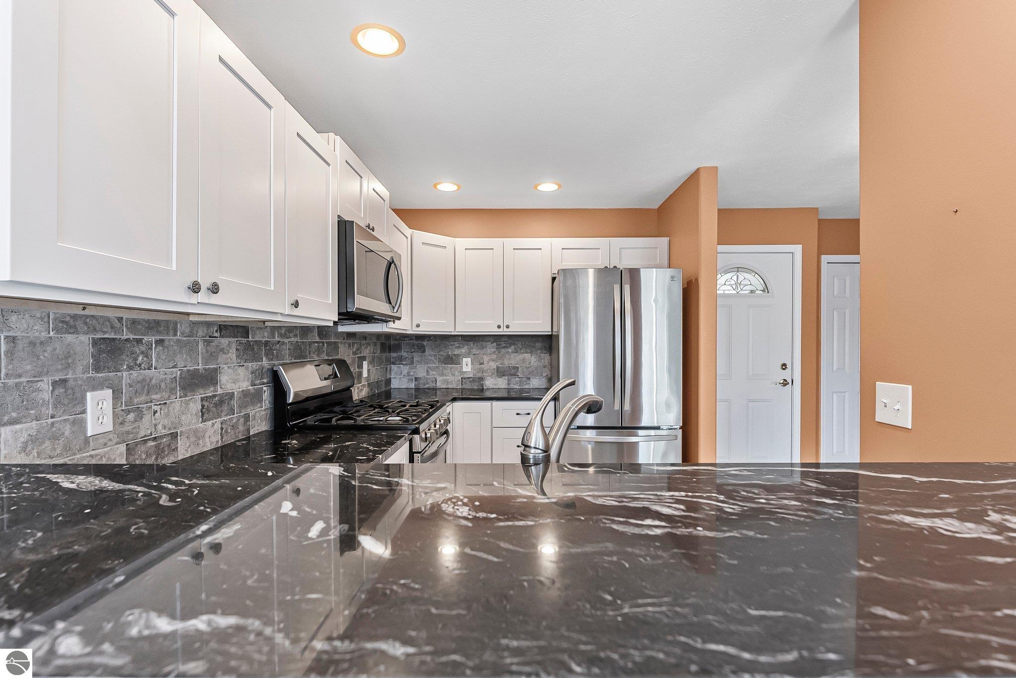 4011 Robin Hood Lane