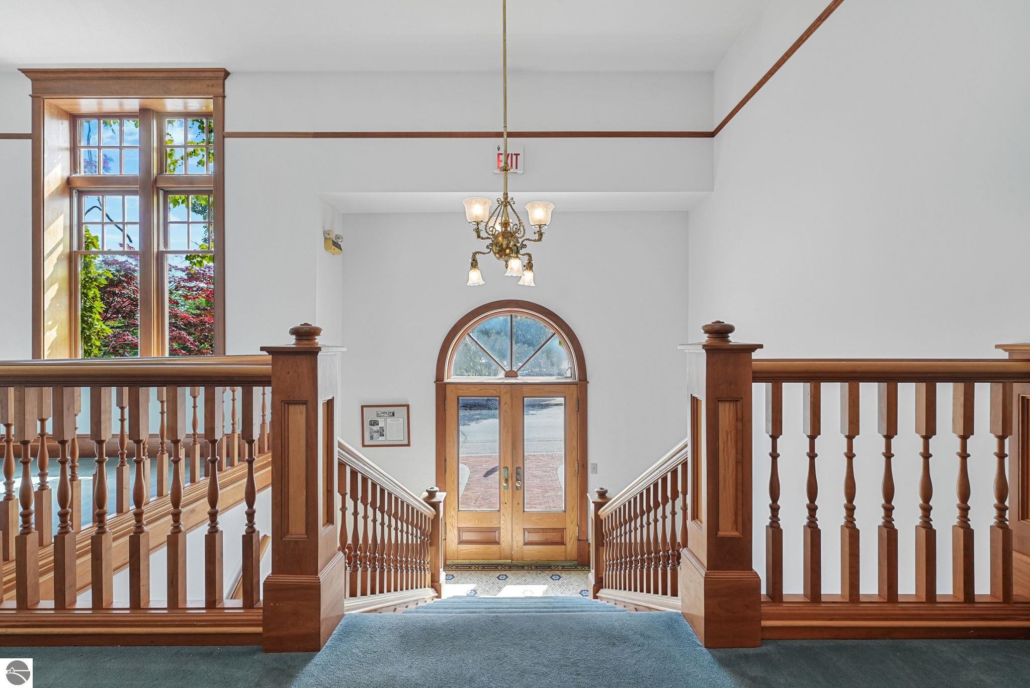 216 Cass Street