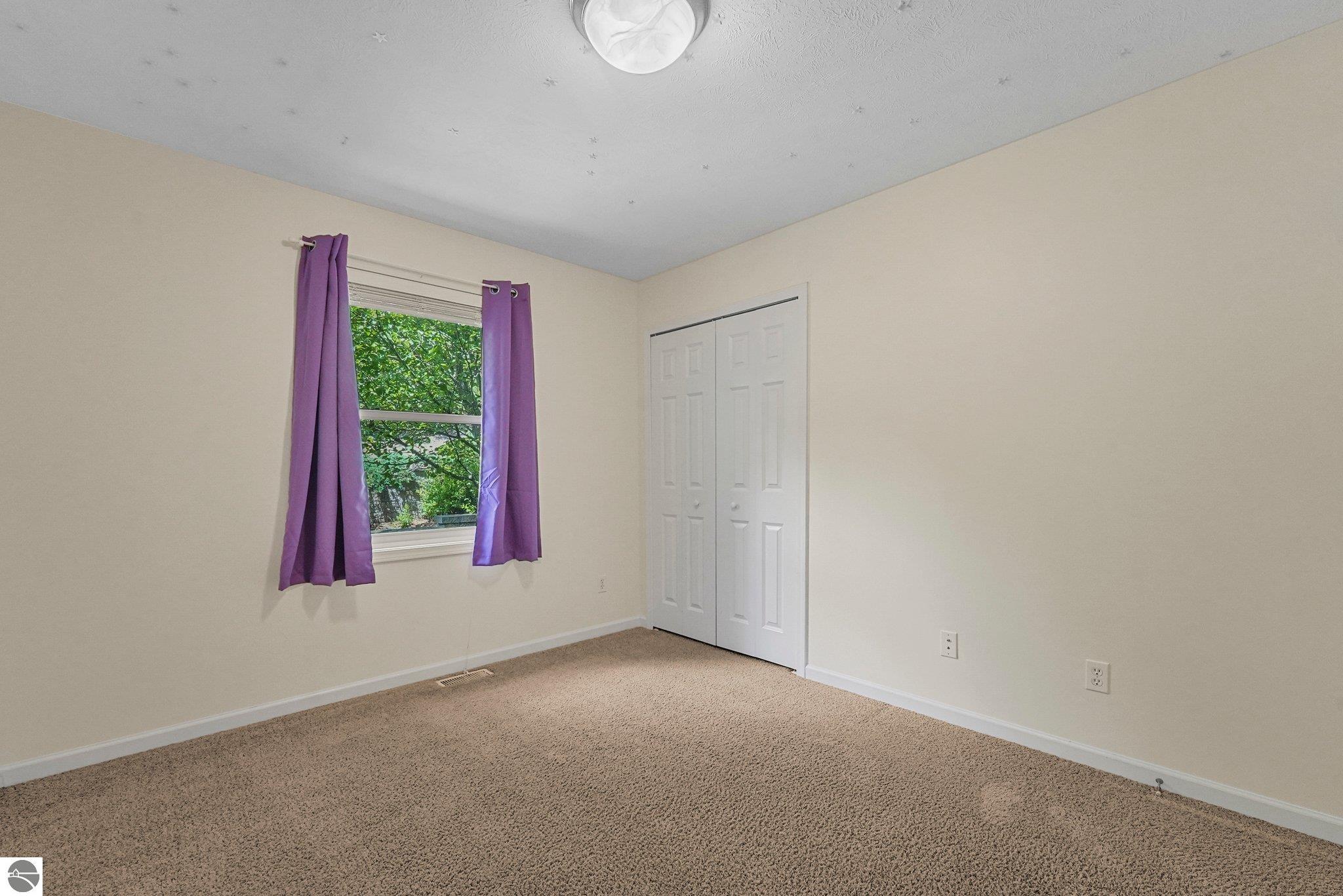 5151 Hidden Gables Drive