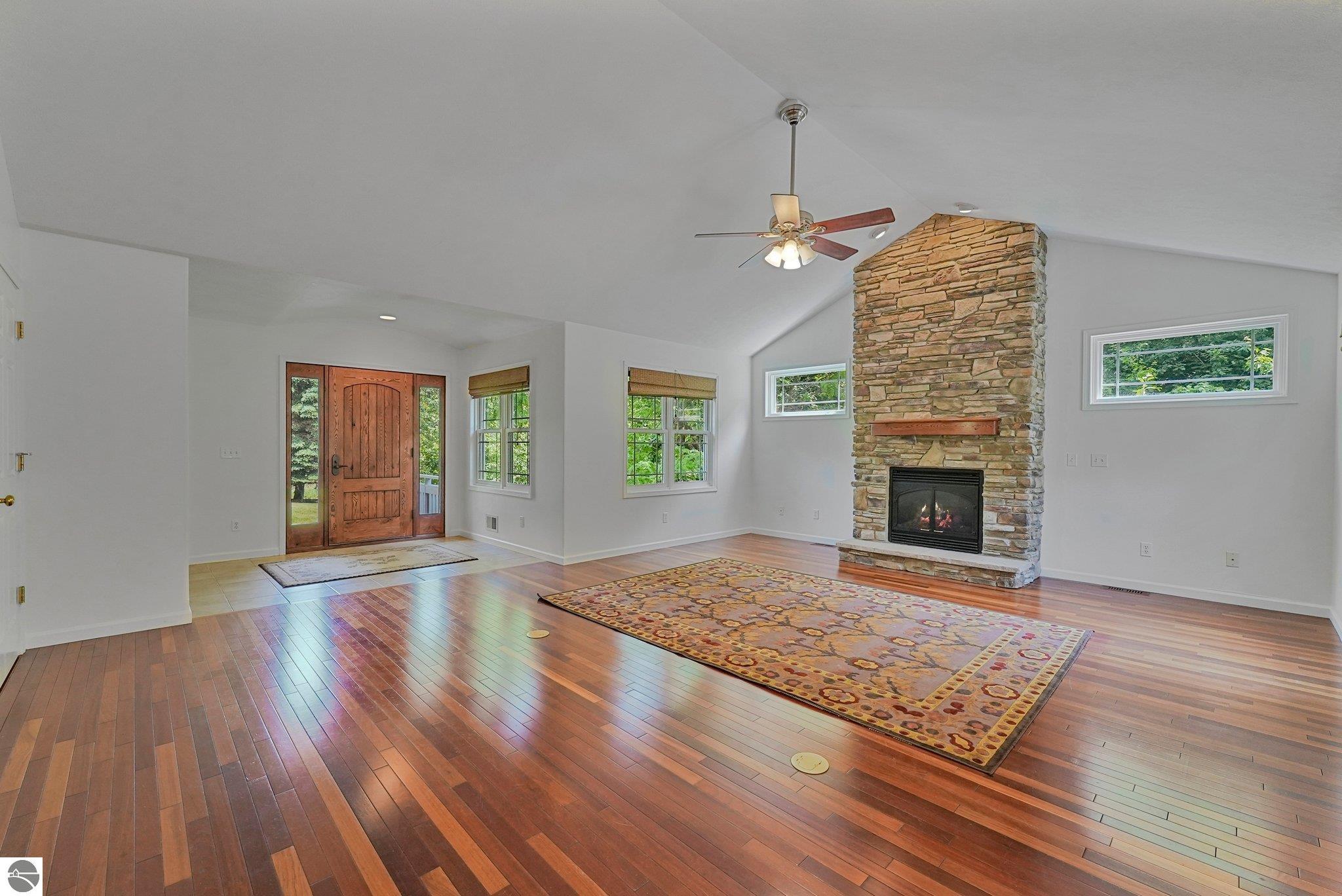 5151 Hidden Gables Drive