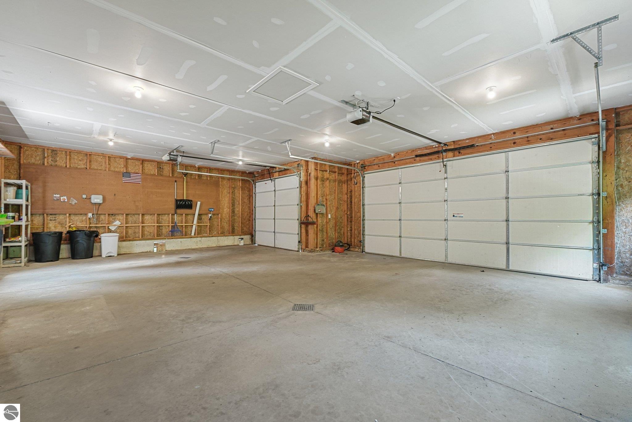 5151 Hidden Gables Drive
